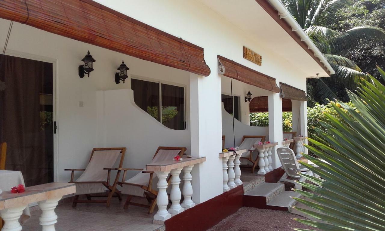 Pension Hibiscus La Digue Exterior photo